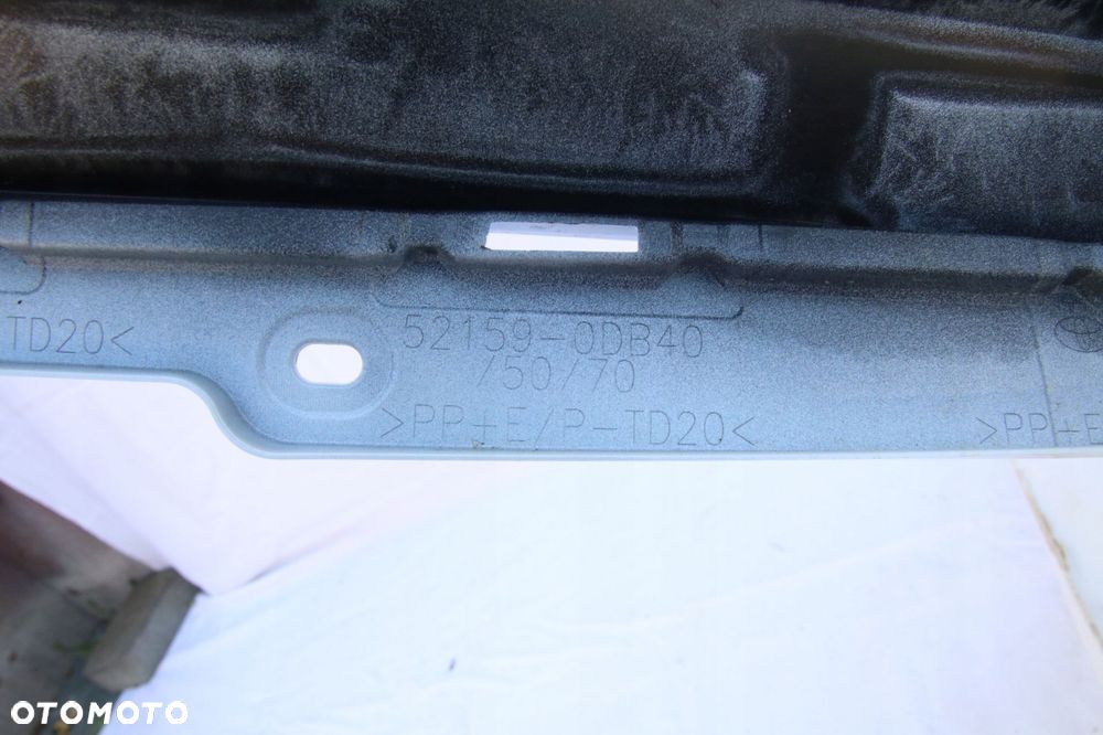 zderzak tyl ny oryginał toyota yaris cross 2020- - 7