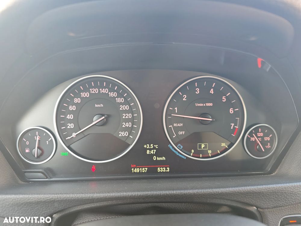 BMW Seria 3 320i Touring Aut. Modern Line - 6