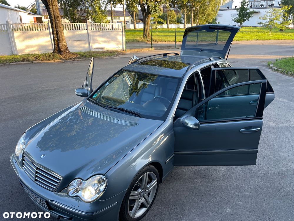 Mercedes-Benz Klasa C 280 7G-TRONIC Avantgarde - 23