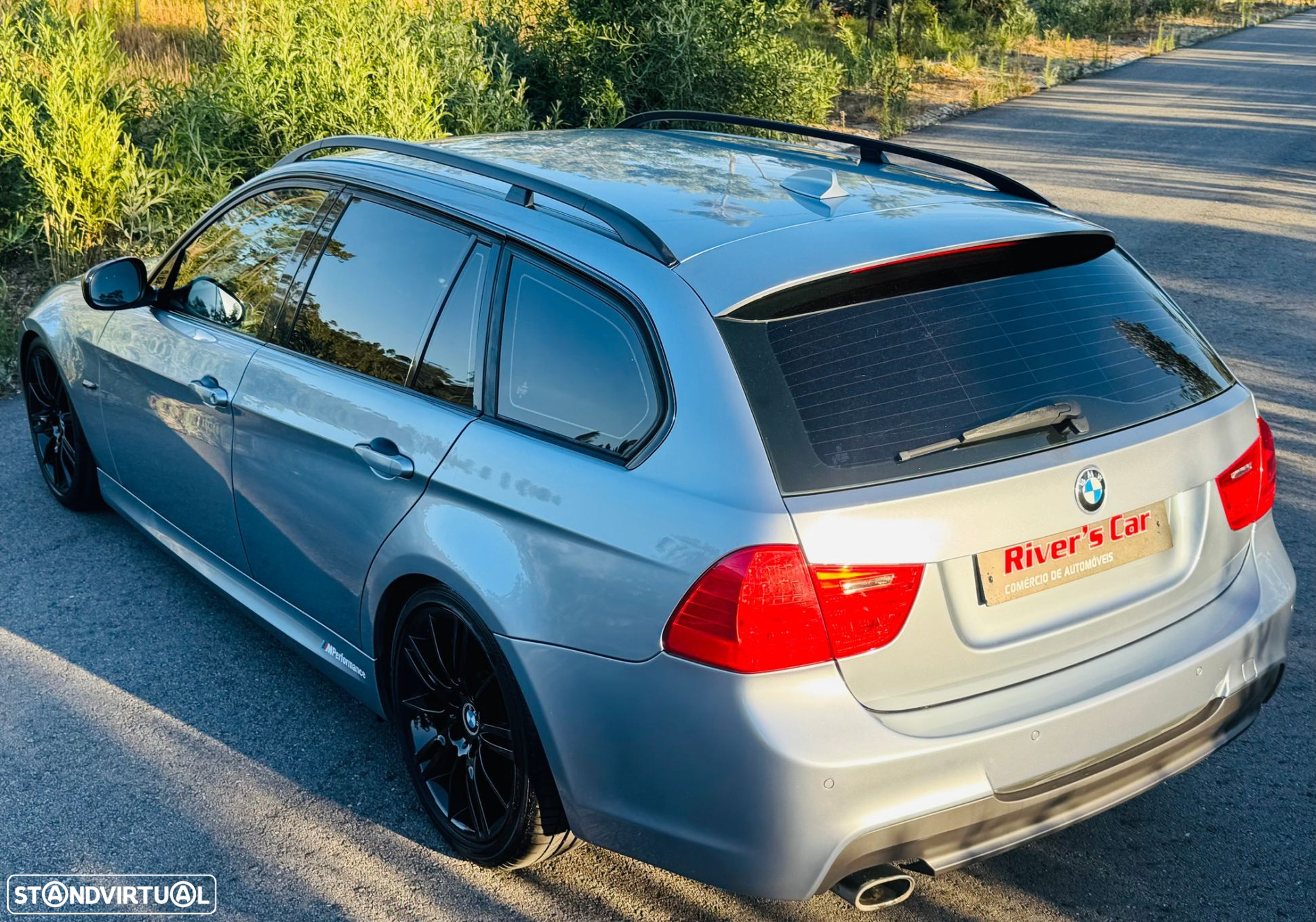 BMW 320 d Touring Pack M - 16