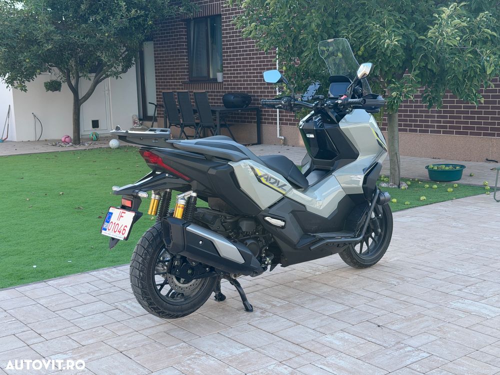 Honda ADV 350 - 2