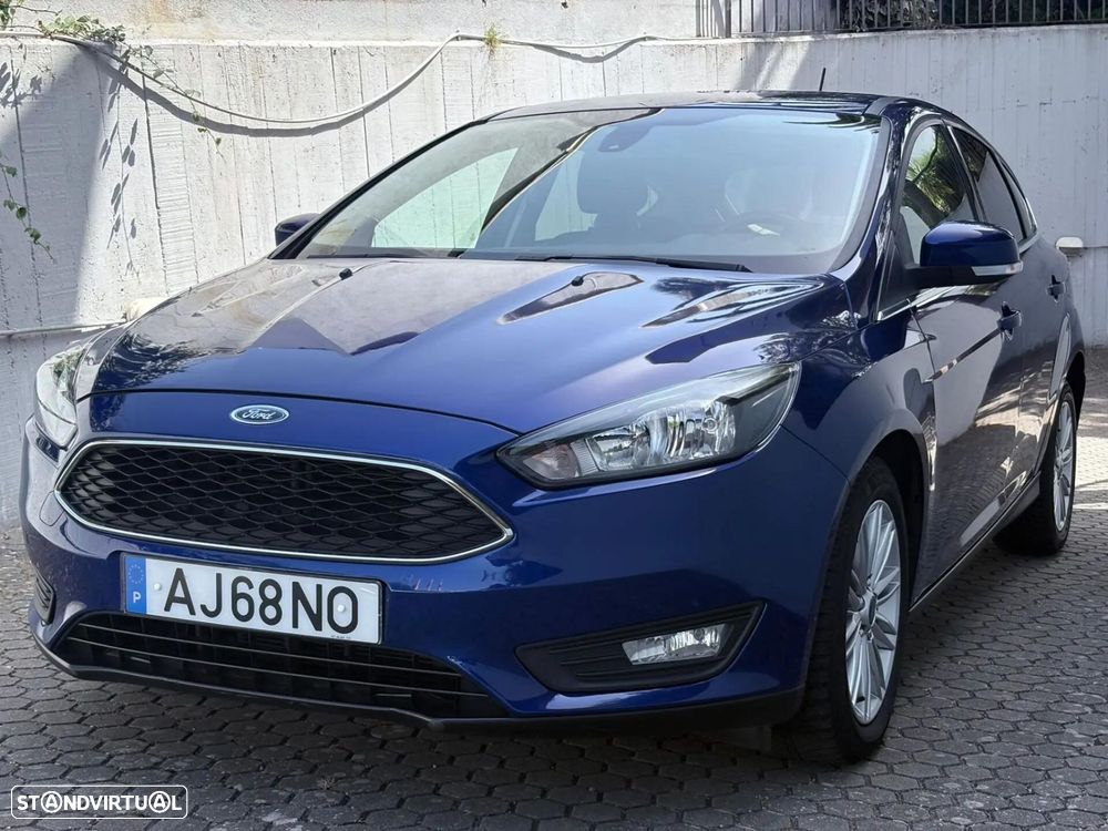 Ford Focus 1.0 EcoBoost S&S COOL&CONNECT DESIGN - 11