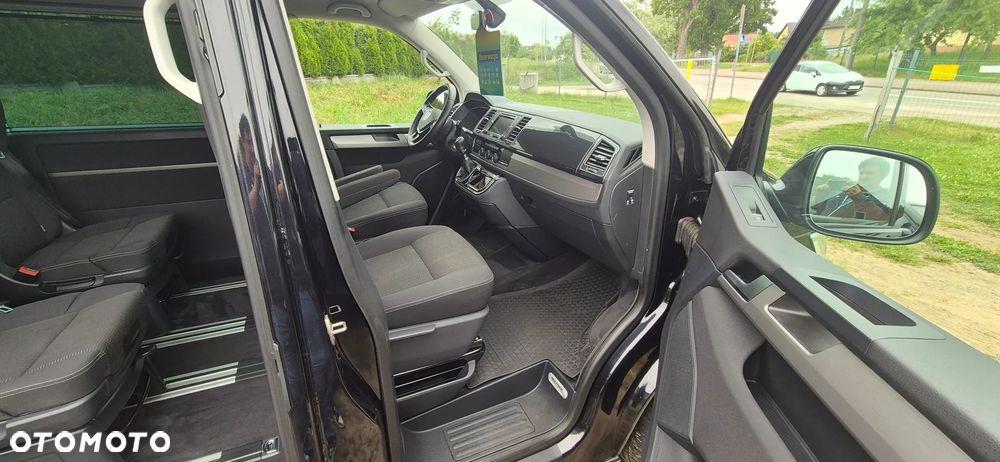 Volkswagen Multivan - 10