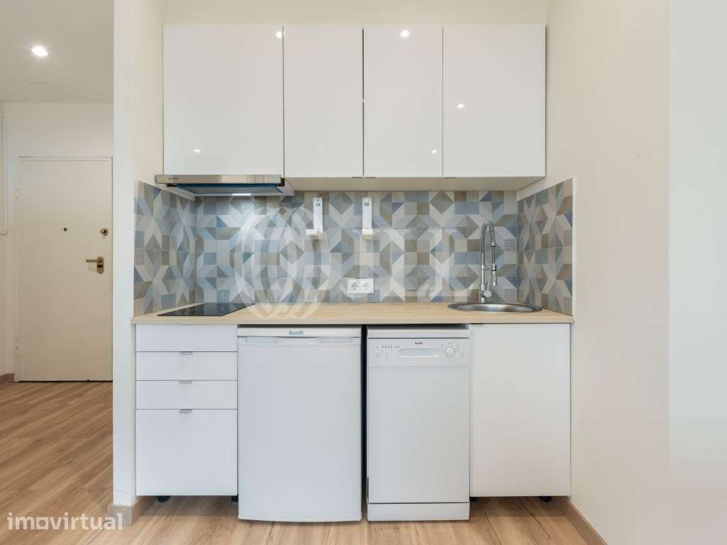 Apartamento T0 equipado e mobilado em Matosinhos Porto - Grande imagem: 4/19