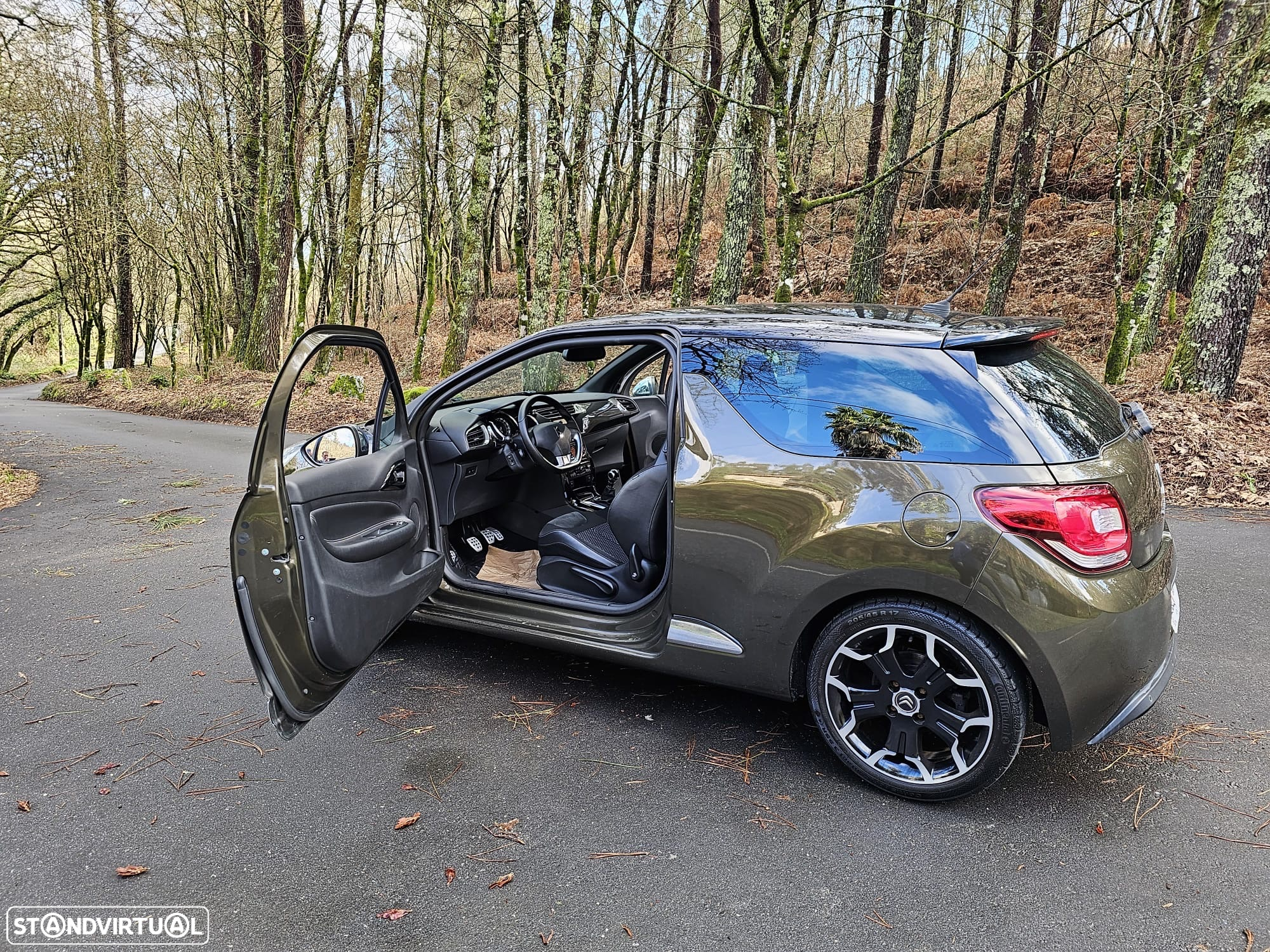 Citroën DS3 1.6 e-HDi Airdream Sport Chic - 15
