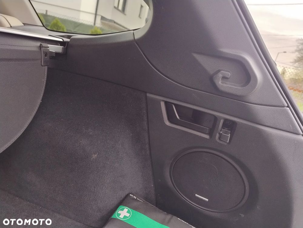 Subaru Outback 2.0D Exclusive Lineartronic - 31