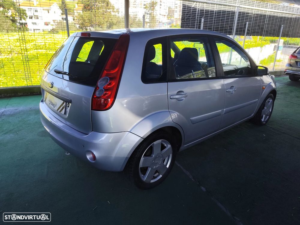 Ford Fiesta 1.25 Trend - 4
