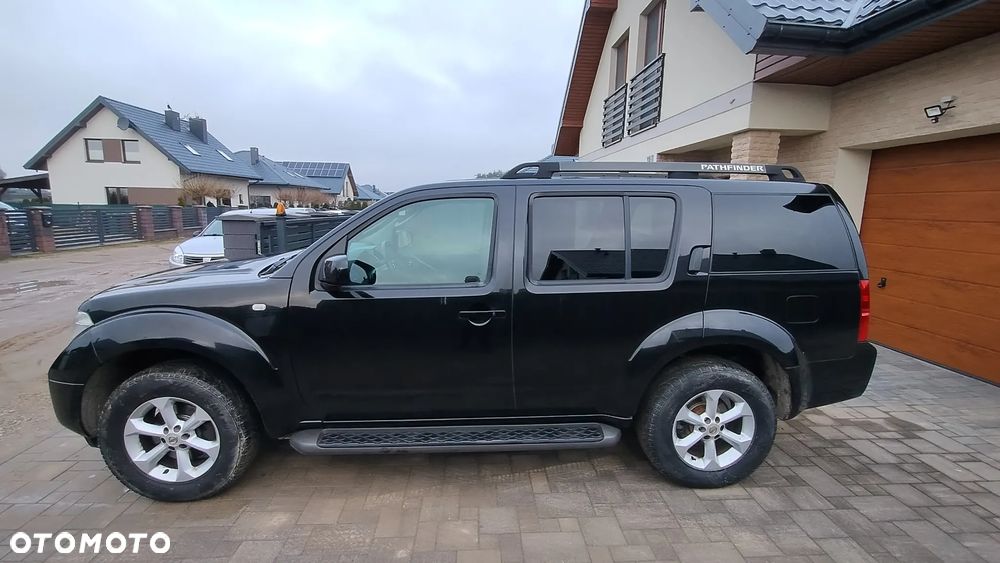 Nissan Pathfinder 2.5 dCi Premium - 4