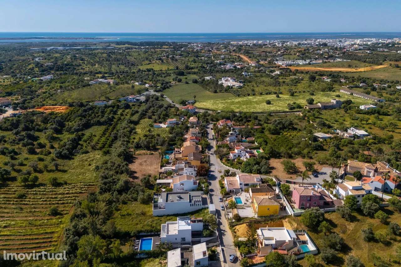 Moradia T4, Quelfes, Olhão - Grande imagem: 2/58