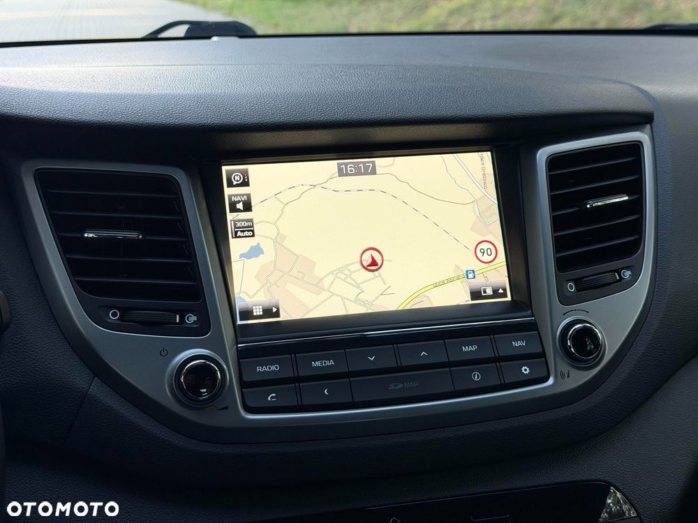 Hyundai Tucson blue 1.7 CRDi 2WD DCT Premium - 21