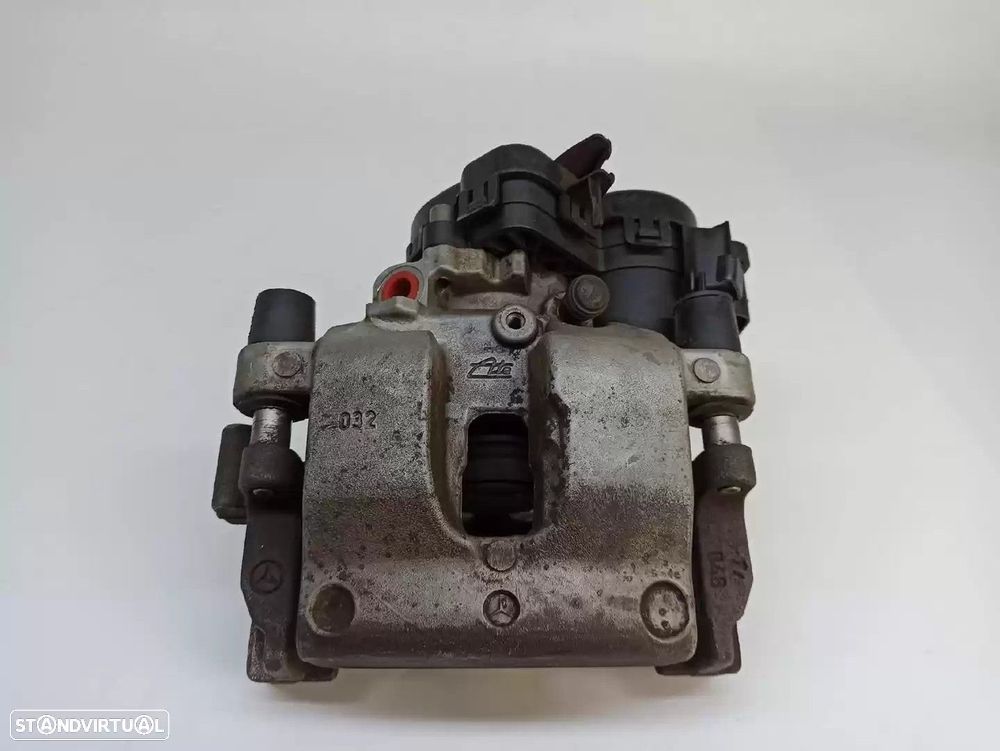 PINÇA TRAVÃO TRASEIRA DIREITA MERCEDES-BENZ CLASSE C 2014 -A2054230281 - 1