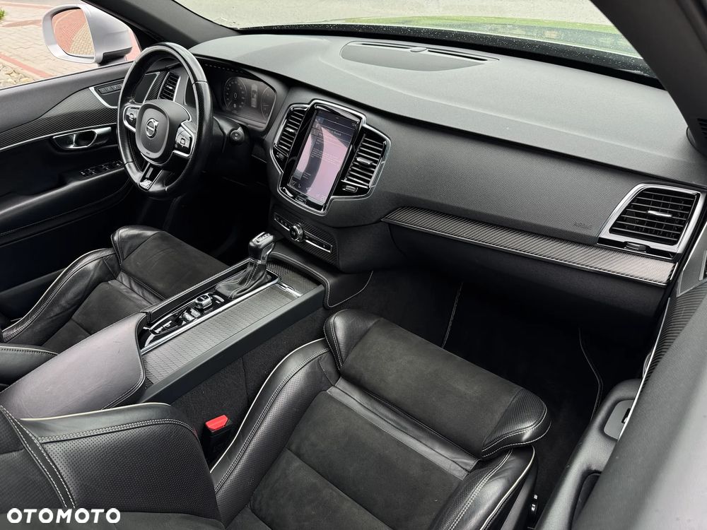 Volvo XC 90 D5 AWD R-Design 7os - 7