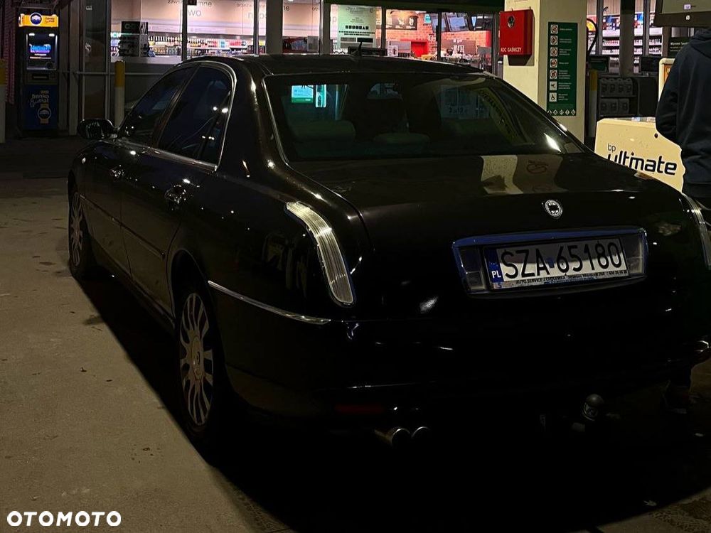 Lancia Thesis