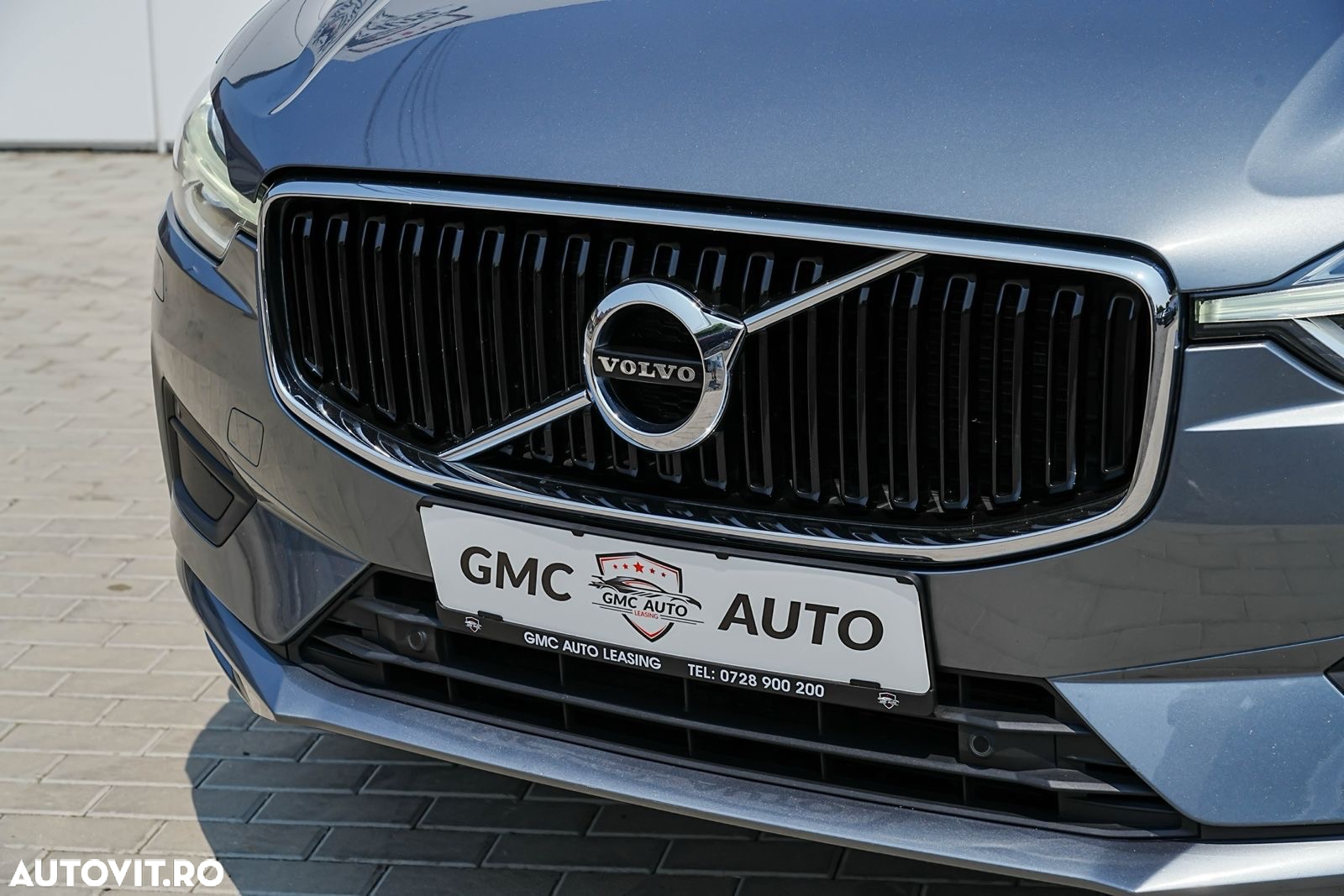 Volvo XC 60 B4 D AWD Geartronic Momentum Pro - 21
