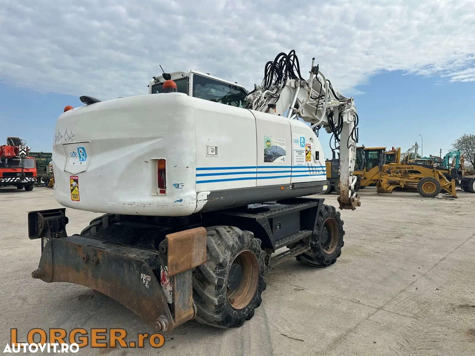 Hitachi ZX 140W-3 - 3