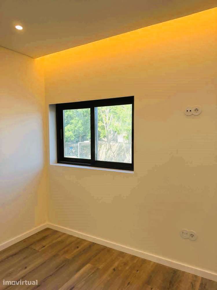 Apartamento T2 - Rua Francisco Sá Carneiro - Amarante - Grande imagem: 5/21