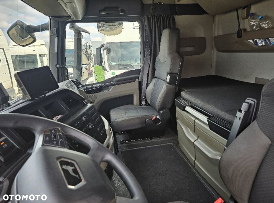 MAN TGX 26.470 6x2-2 LL CH GM - 5
