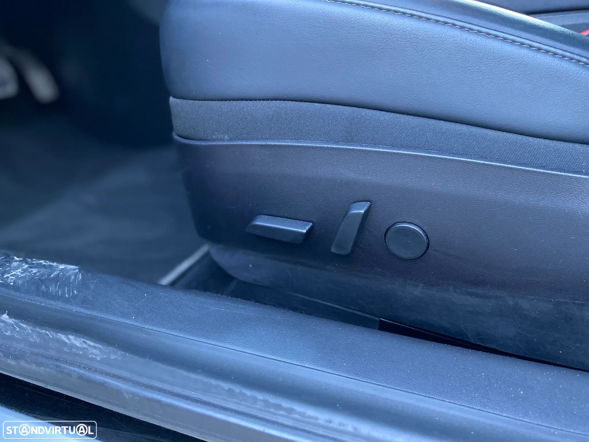 Tesla Model 3 Standard RWD Plus - 33