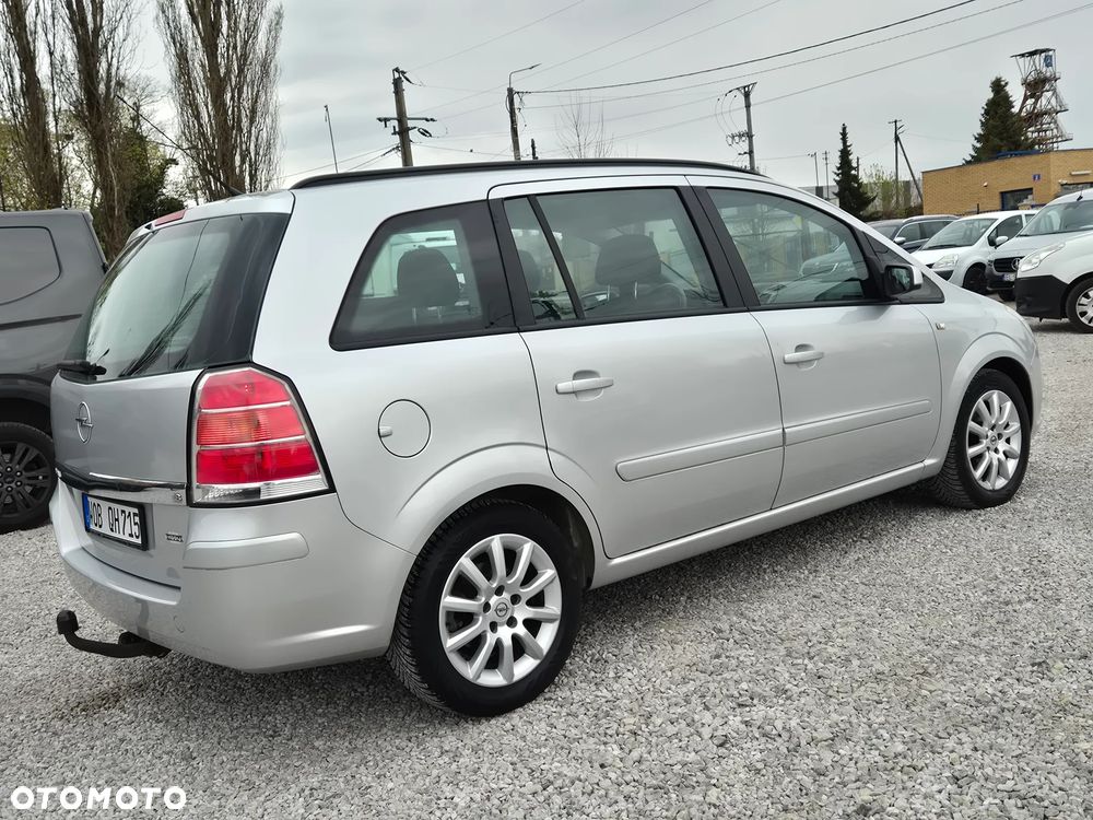 Opel Zafira 1.8 Innovation - 13