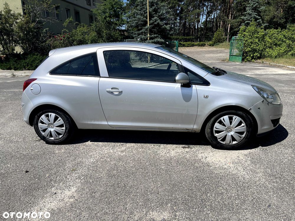 Opel Corsa - 4