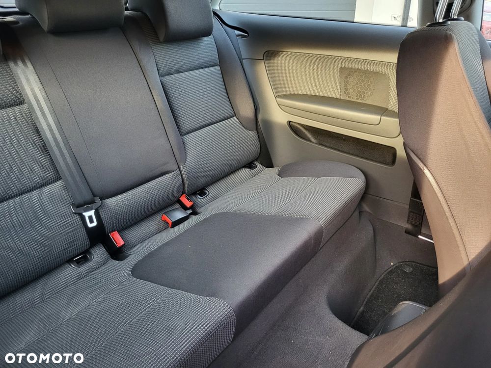 Audi A3 3-drzwiowe 1.6 Ambiente - 13
