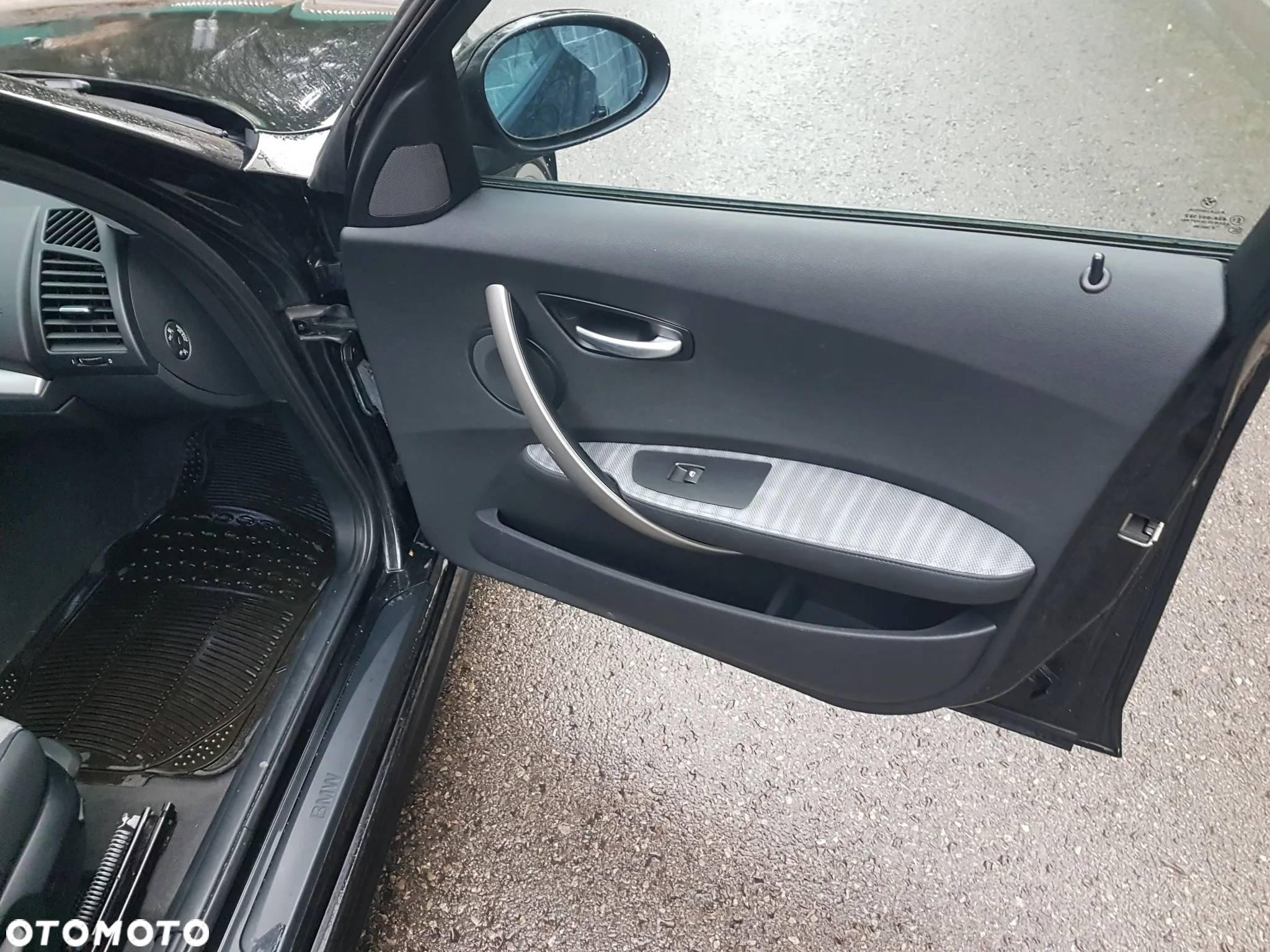 BMW Seria 1 120i - 16