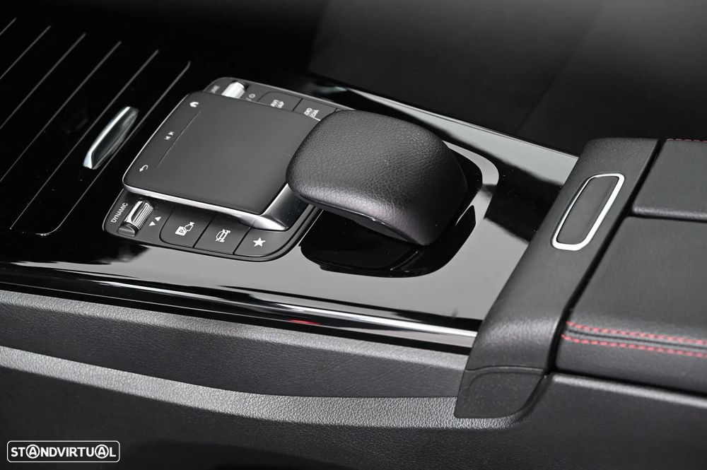 Mercedes-Benz CLA 180 - 26