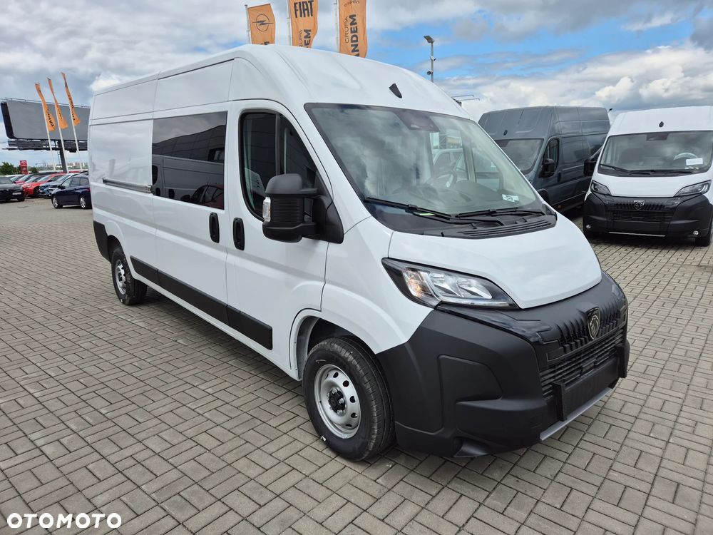Peugeot Boxer Furgon Brygadowy 7 miejsc L3H2 2.2 140KM 2025 !! OD RĘKI !! - 4