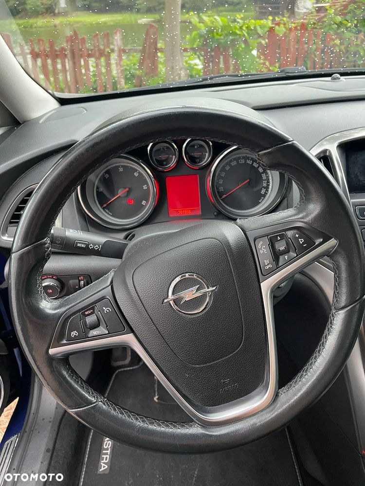 Opel Astra 2.0 CDTI Cosmo - 16