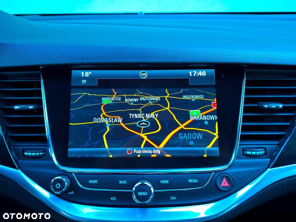 Opel Astra 1.4 Turbo Innovation - 33