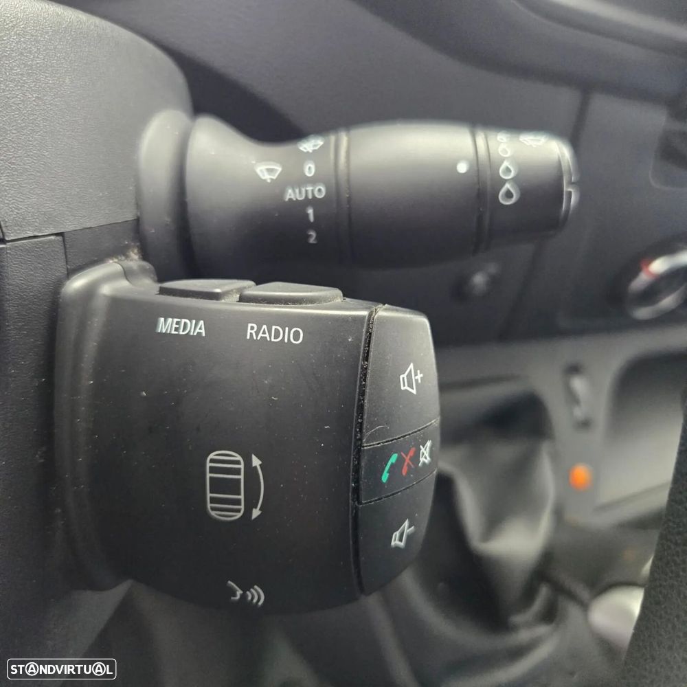 Renault Master E-Tech L3H2 Advance Autonomia Urbana - 21