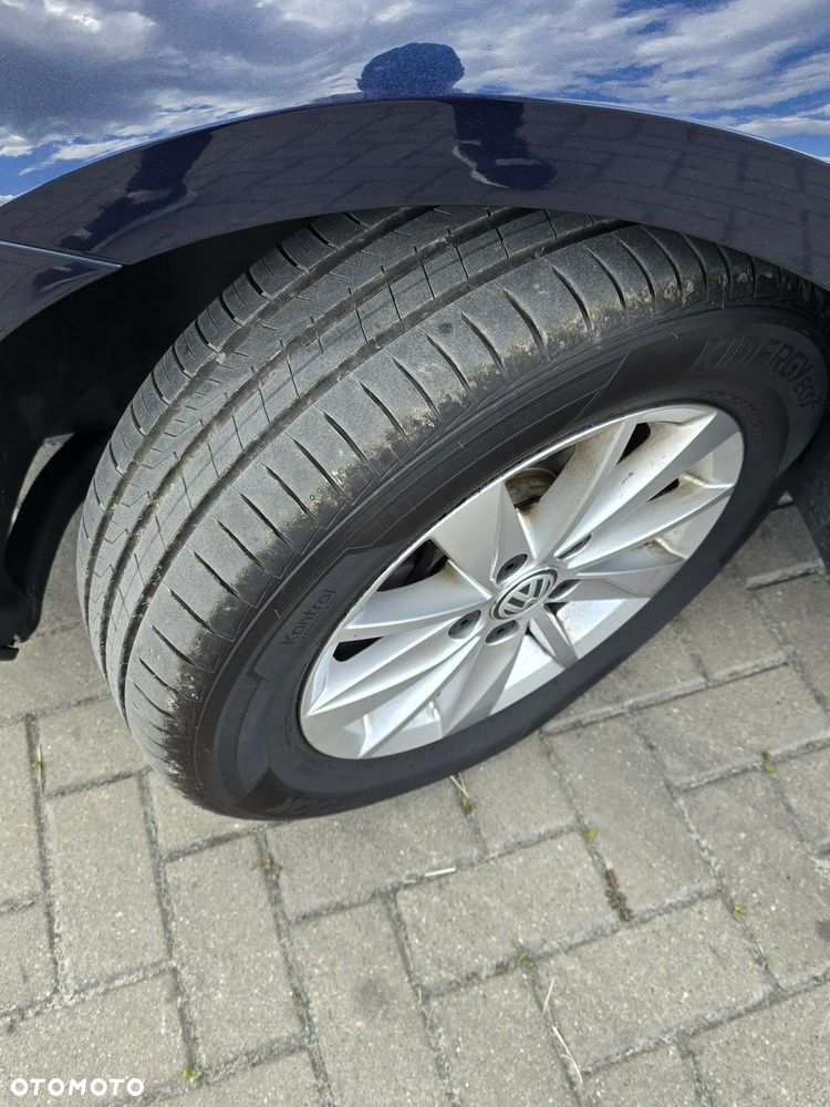 Volkswagen Golf - 38