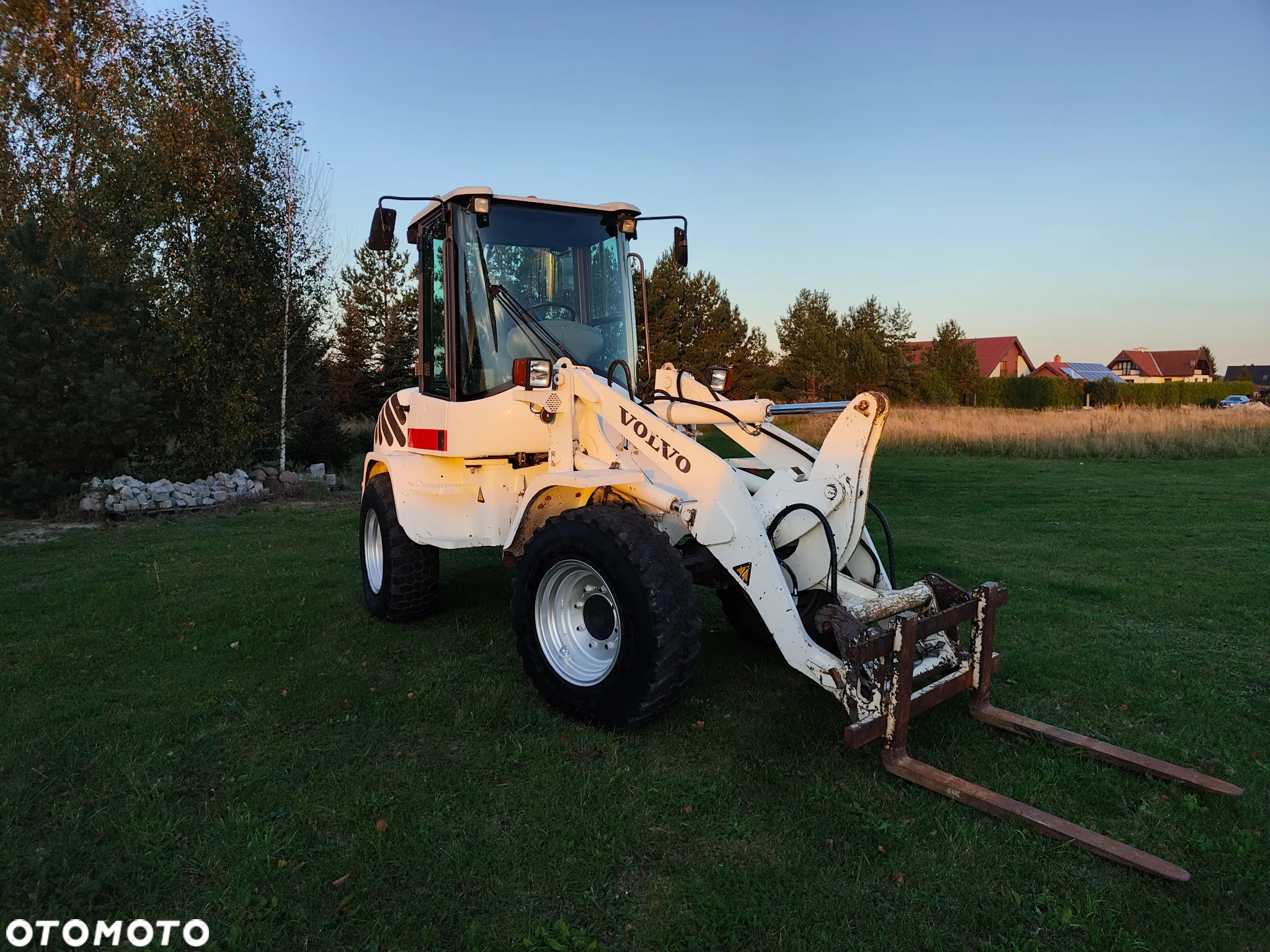 Volvo L30B PRO - 13