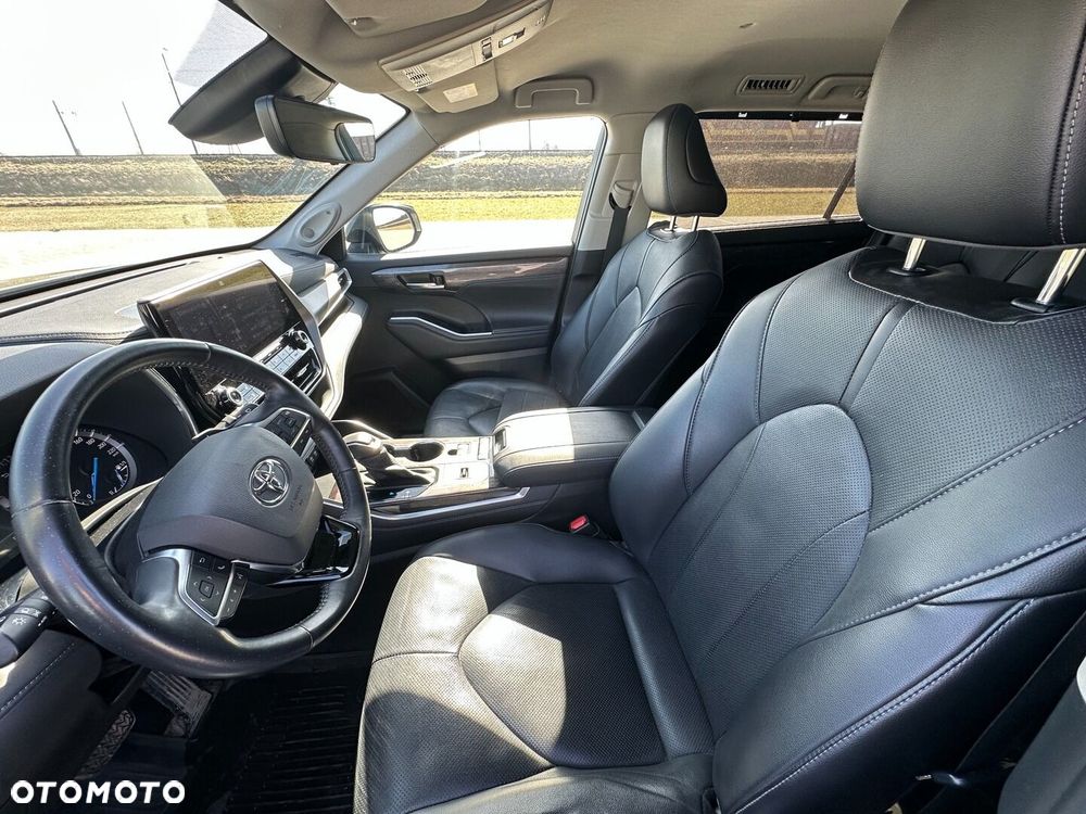 Toyota Highlander - 10