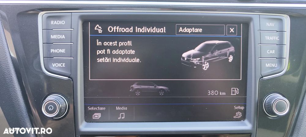 Volkswagen Tiguan 2.0 TDI DPF DSG 4Mot Comfortline - 25
