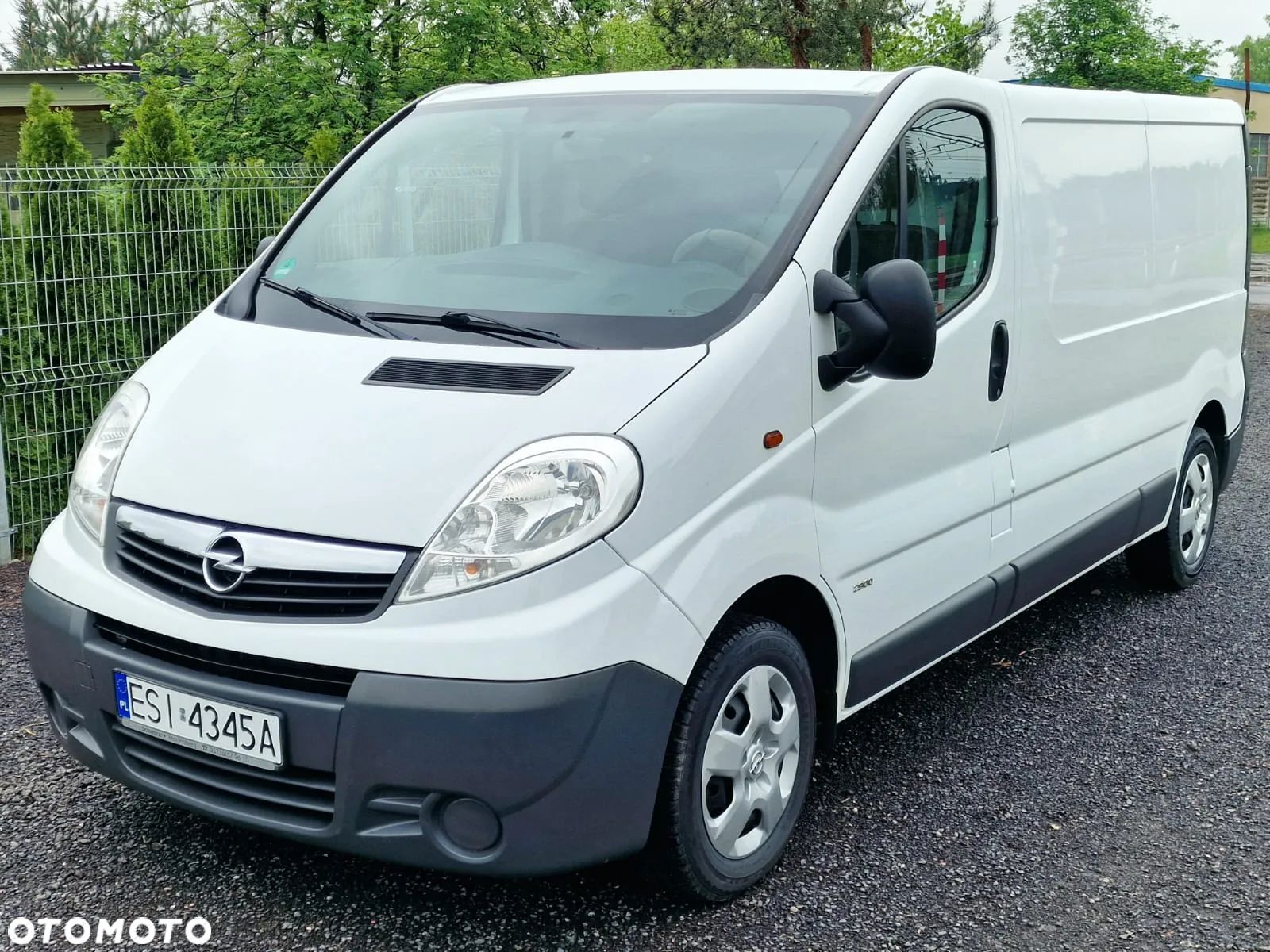 Opel Vivaro - 1