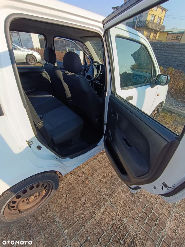 Opel Agila 1.2 Essentia - 7