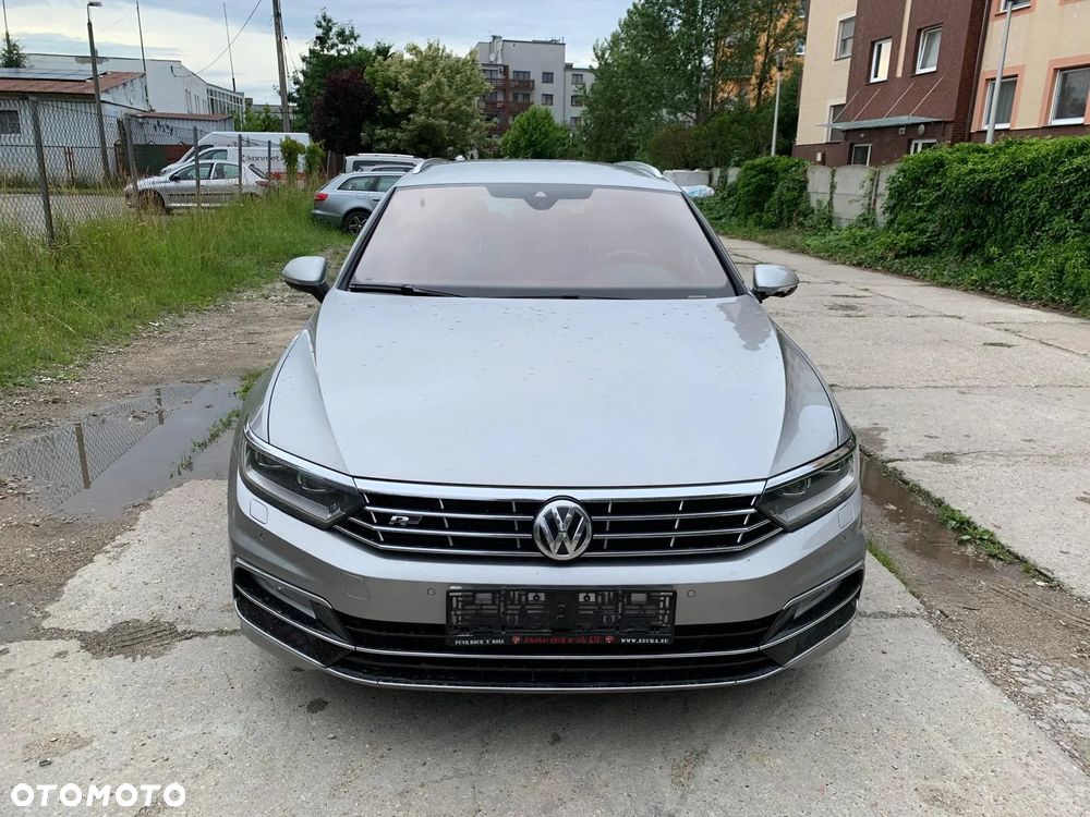 Volkswagen Passat 2.0 TDI Bi-Turbo BMT 4Mot Highline DSG - 10
