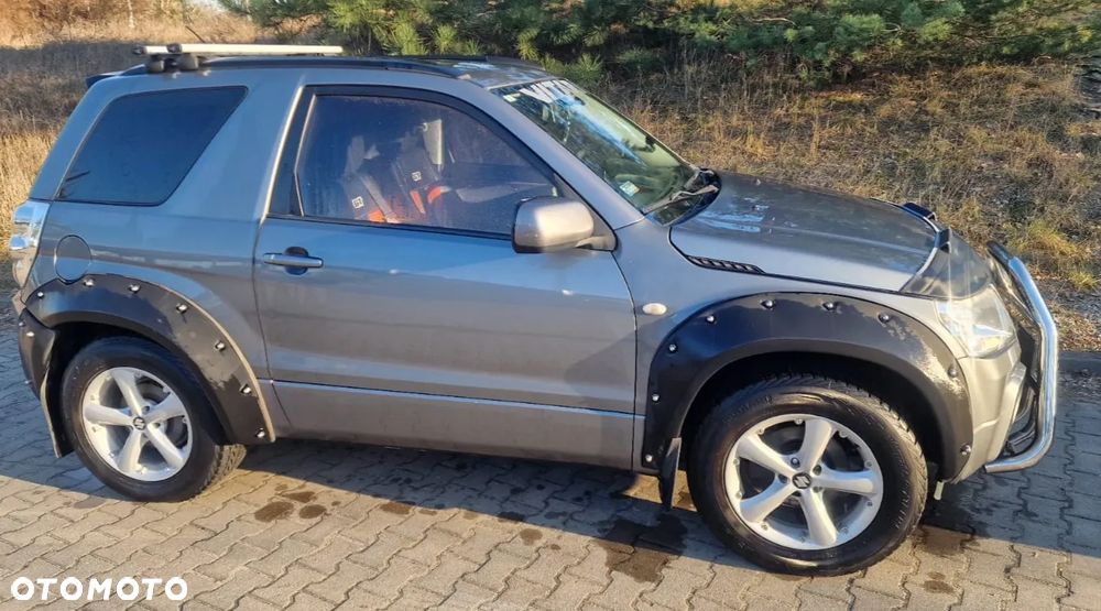 Suzuki Grand Vitara 1.6 - 3
