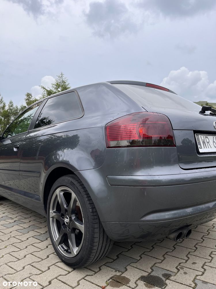 Audi A3 2.0 FSI Ambition - 6