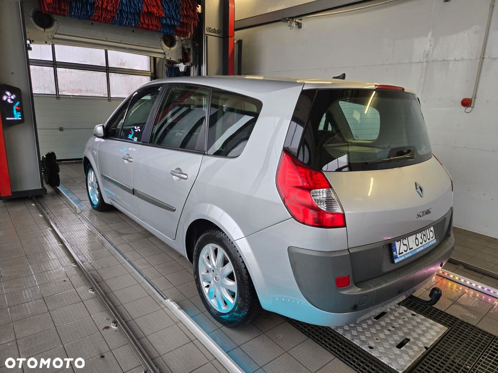 Renault Scenic - 12