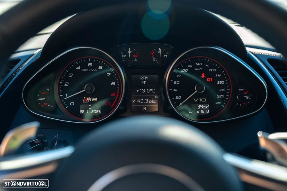 Audi R8 Coupé 5.2 FSI V10 Plus S tronic - 25