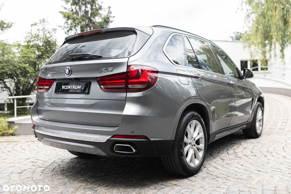 BMW X5 xDrive40d - 13