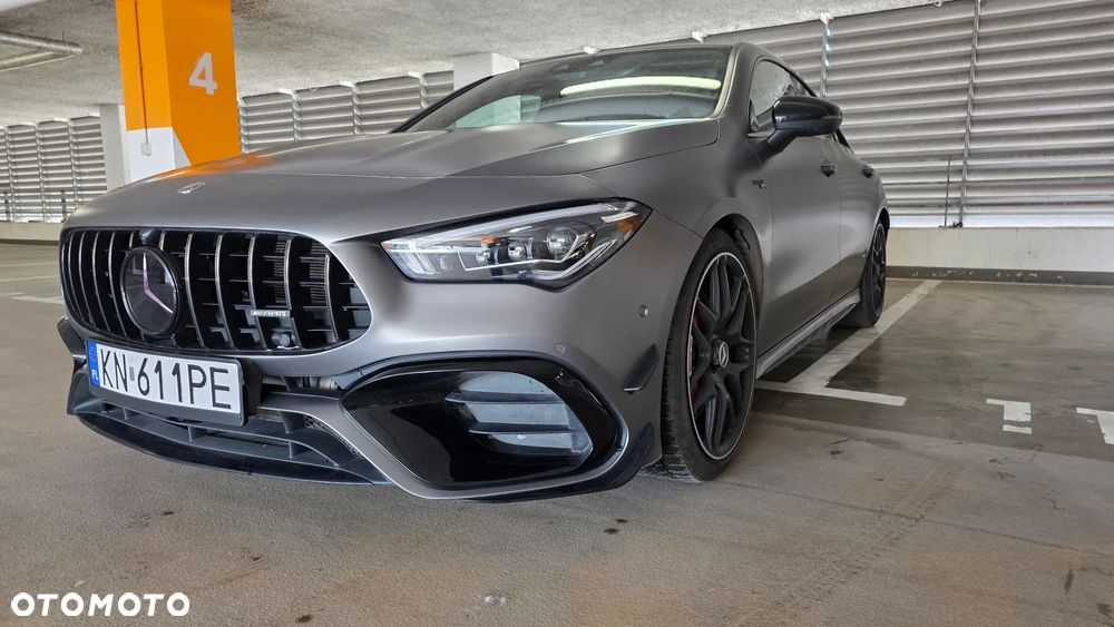 Mercedes-Benz CLA - 4