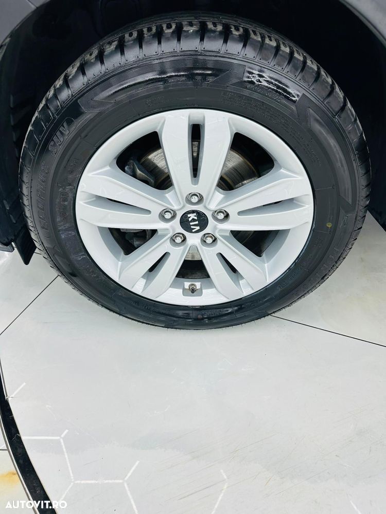 Kia Sportage 1.6 GDI 2WD DREAM-TEAM EDITION - 10