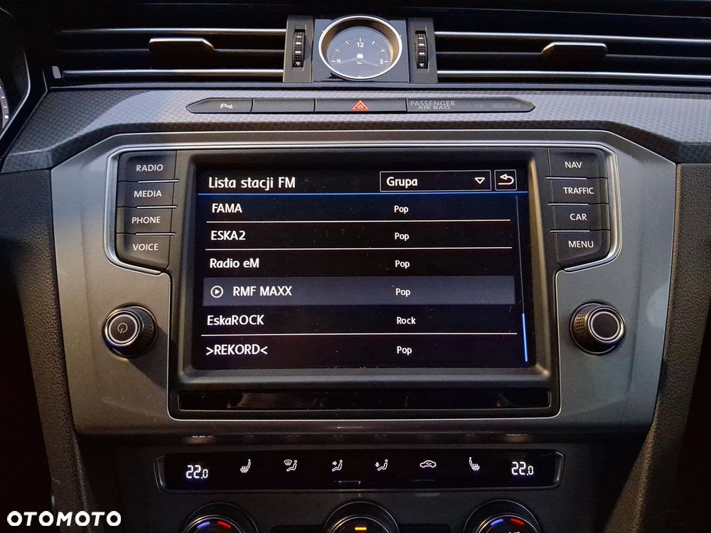 Volkswagen Passat - 21