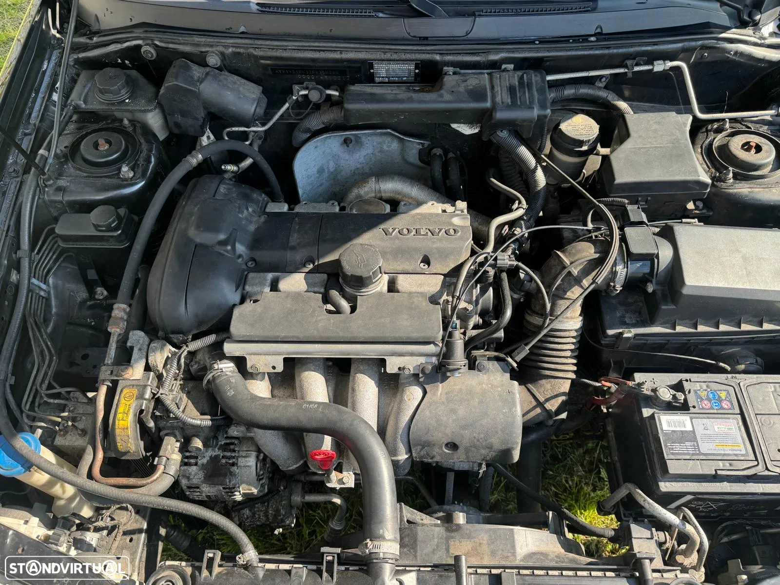 Volvo S40 1.6 - 9