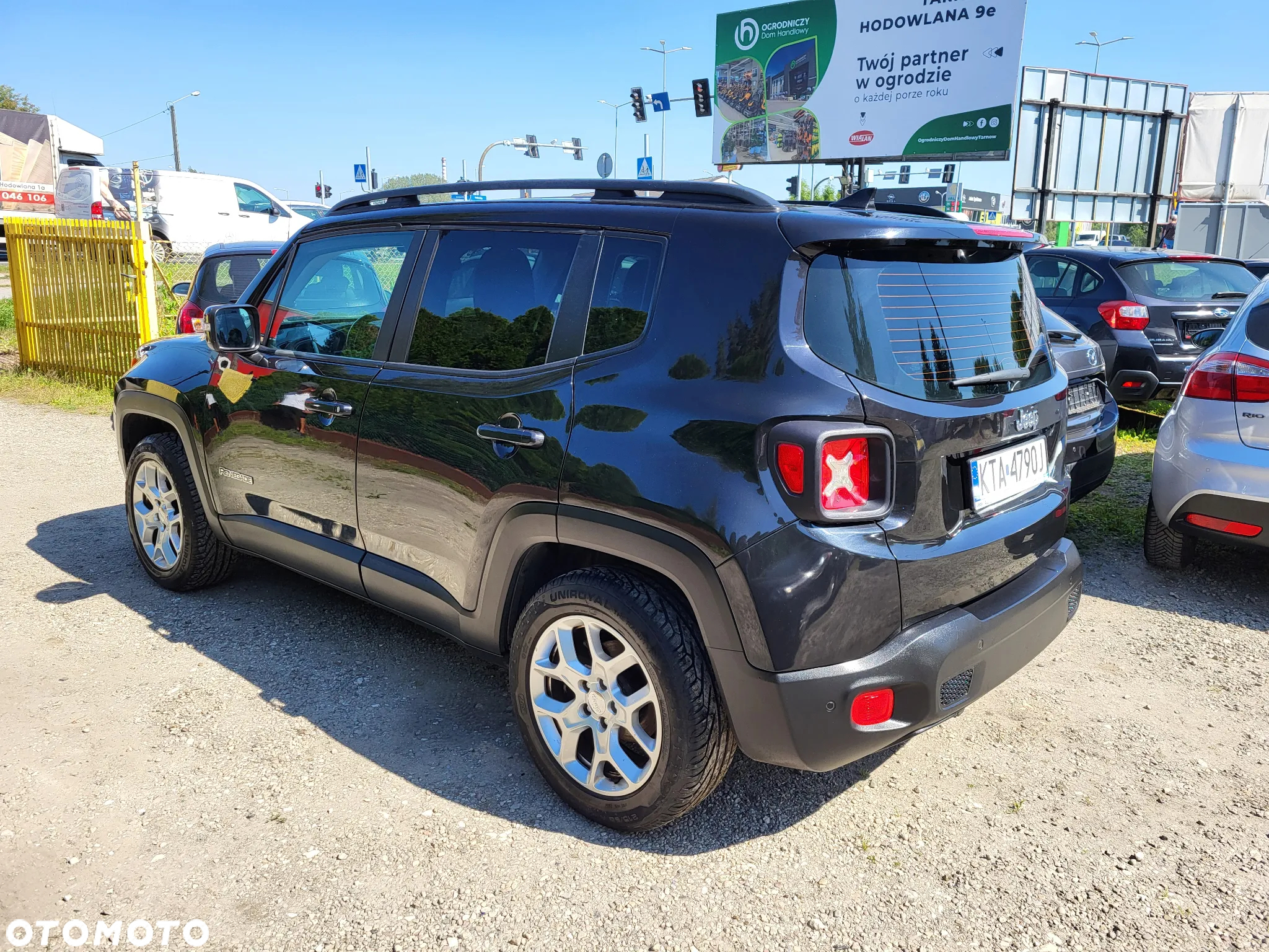 Jeep Renegade - 8