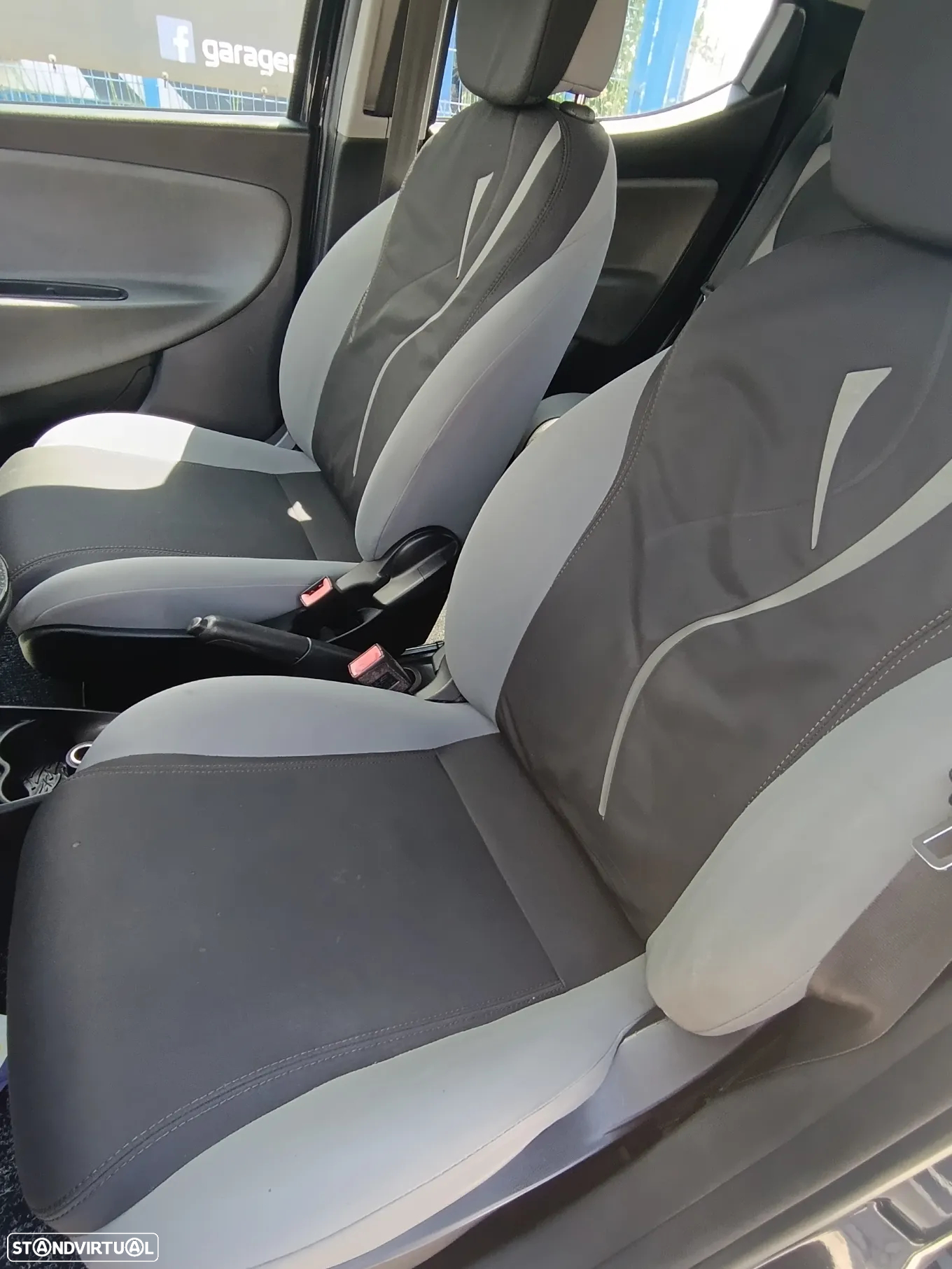 Lancia Ypsilon 0.9 TwinAir S&S S by Momodesign - 7