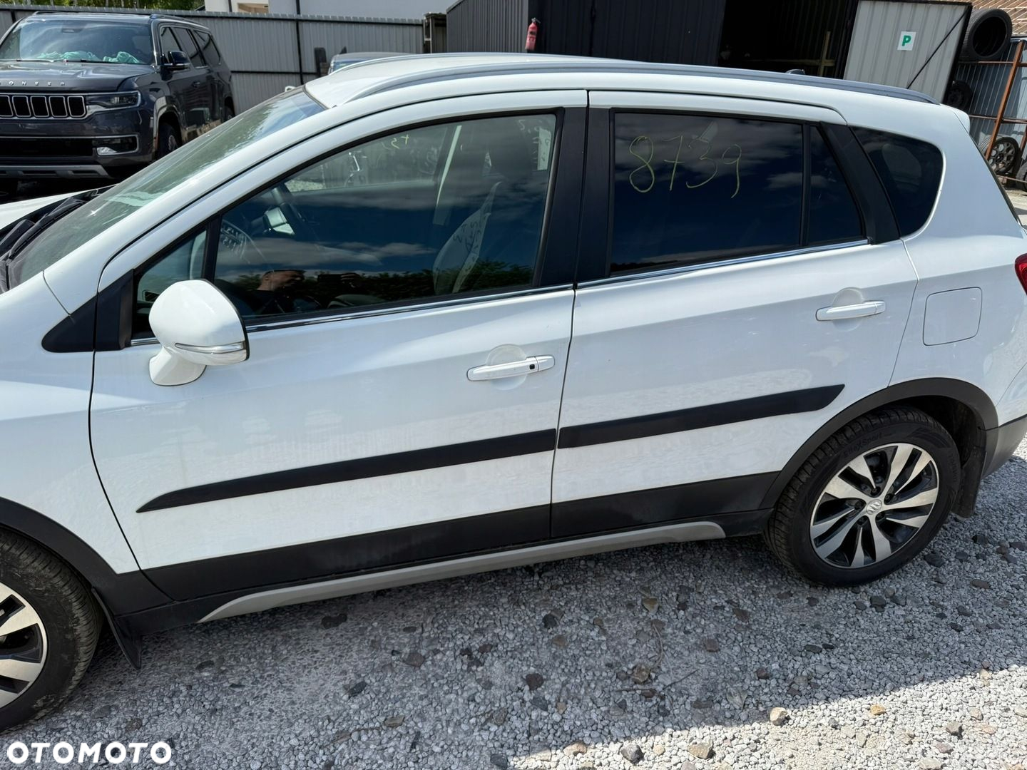 SUZUKI SX4 S-CROSS KLAPA BAGAŻNIKA KOMPLETNA LED KOLOR 26U CO1 - 4